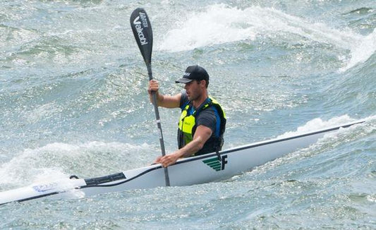 Mastering the Waves: Downwind Techniques for Kayakers
