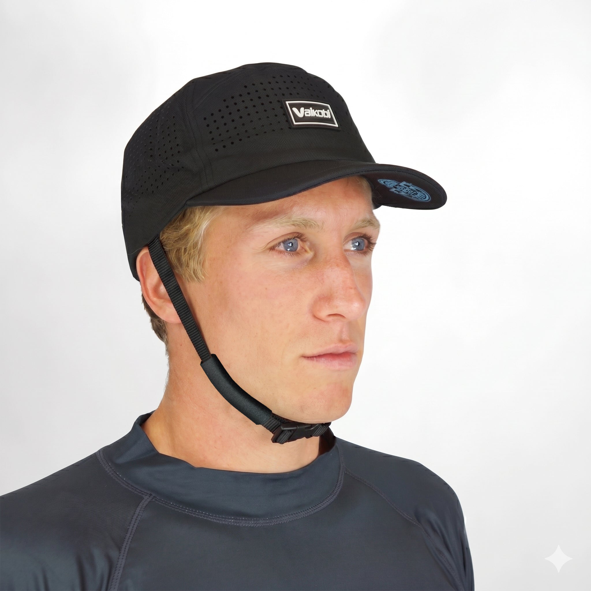 Bump Hat Hydro with Strap - Black