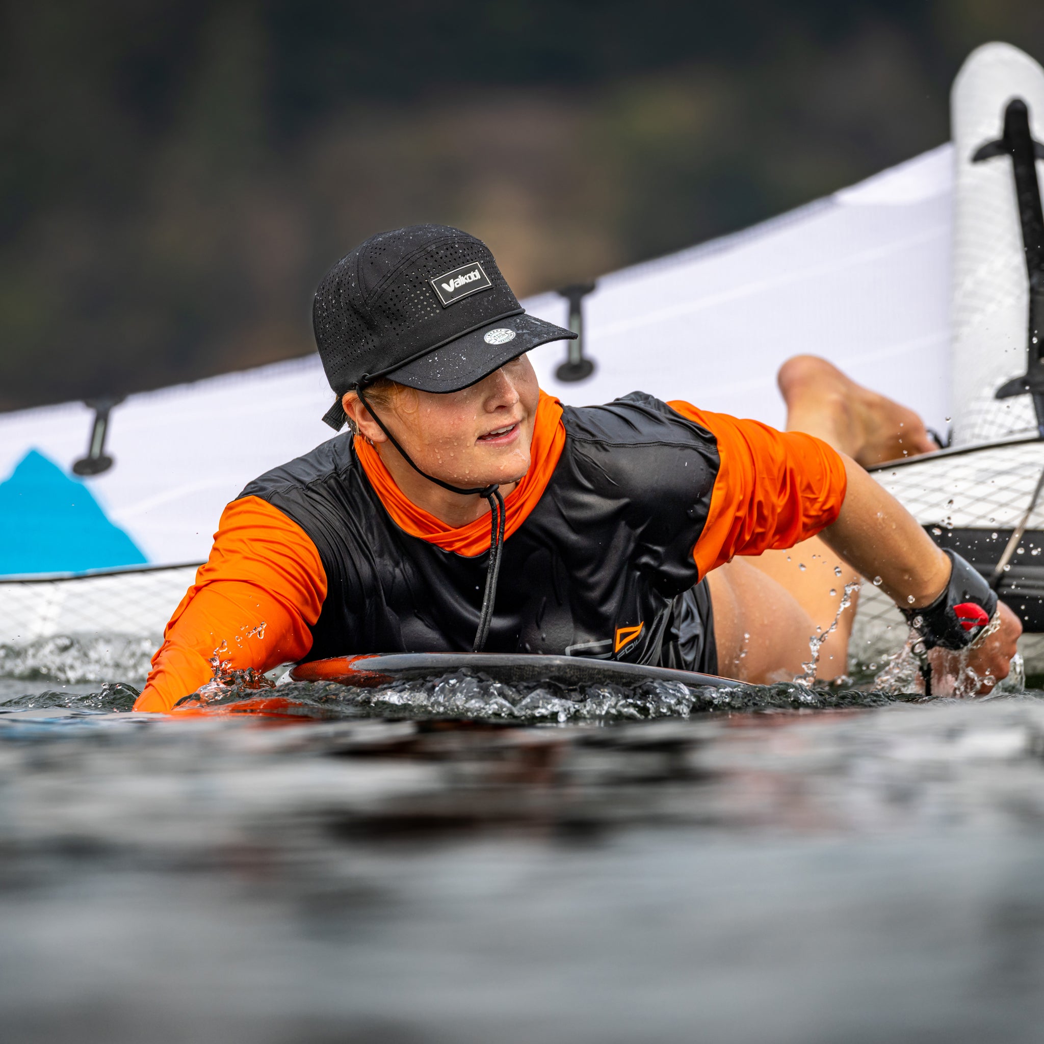 Bump Hat Hydro - Black