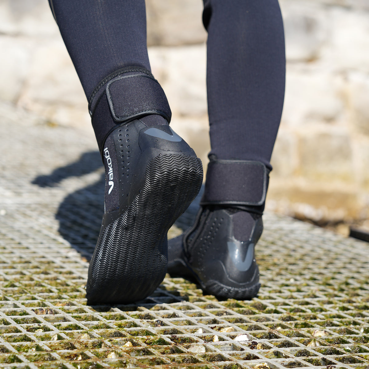 Waveflex High Cut Boot