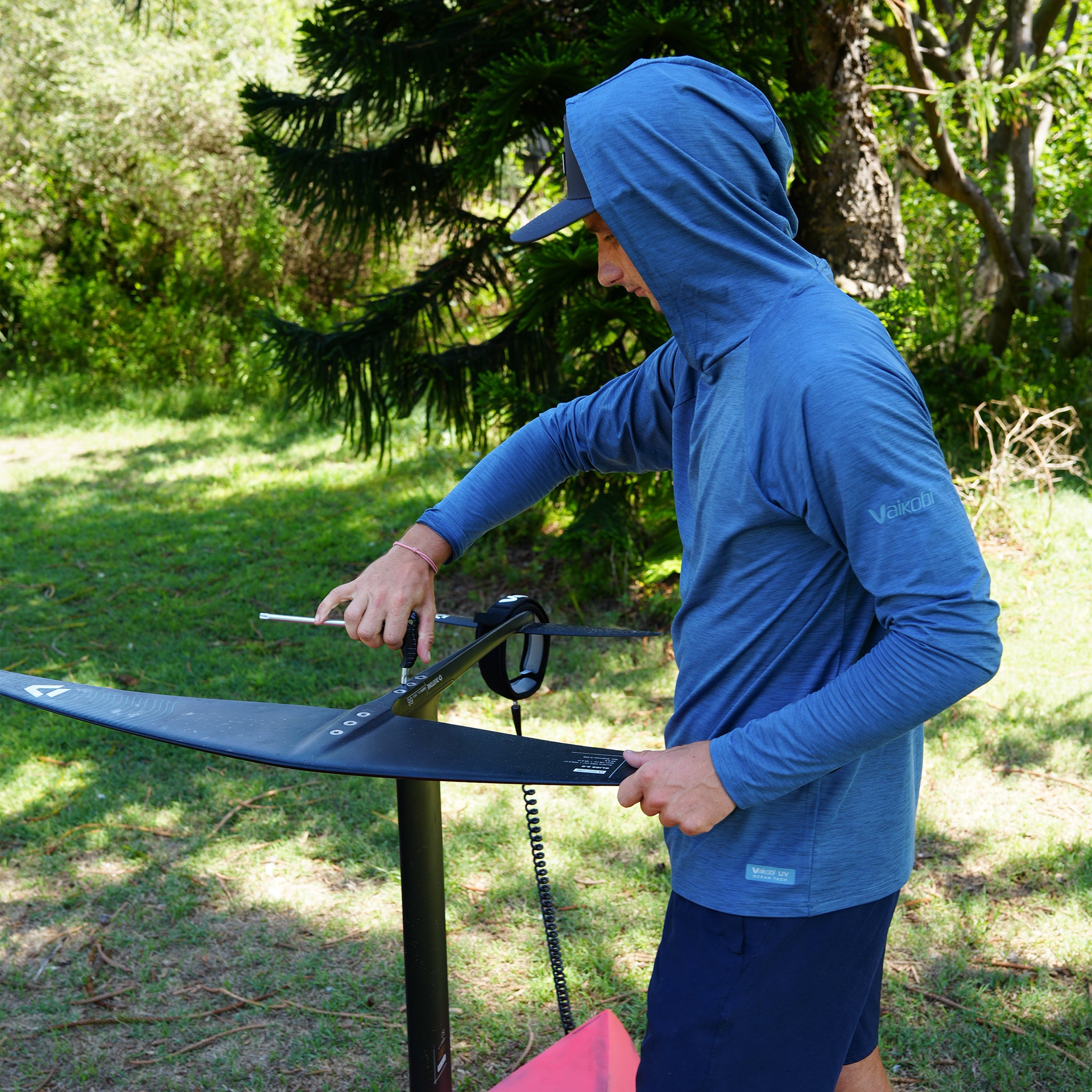 UV Ocean Tech L/S Hooded Top - Ocean Blue