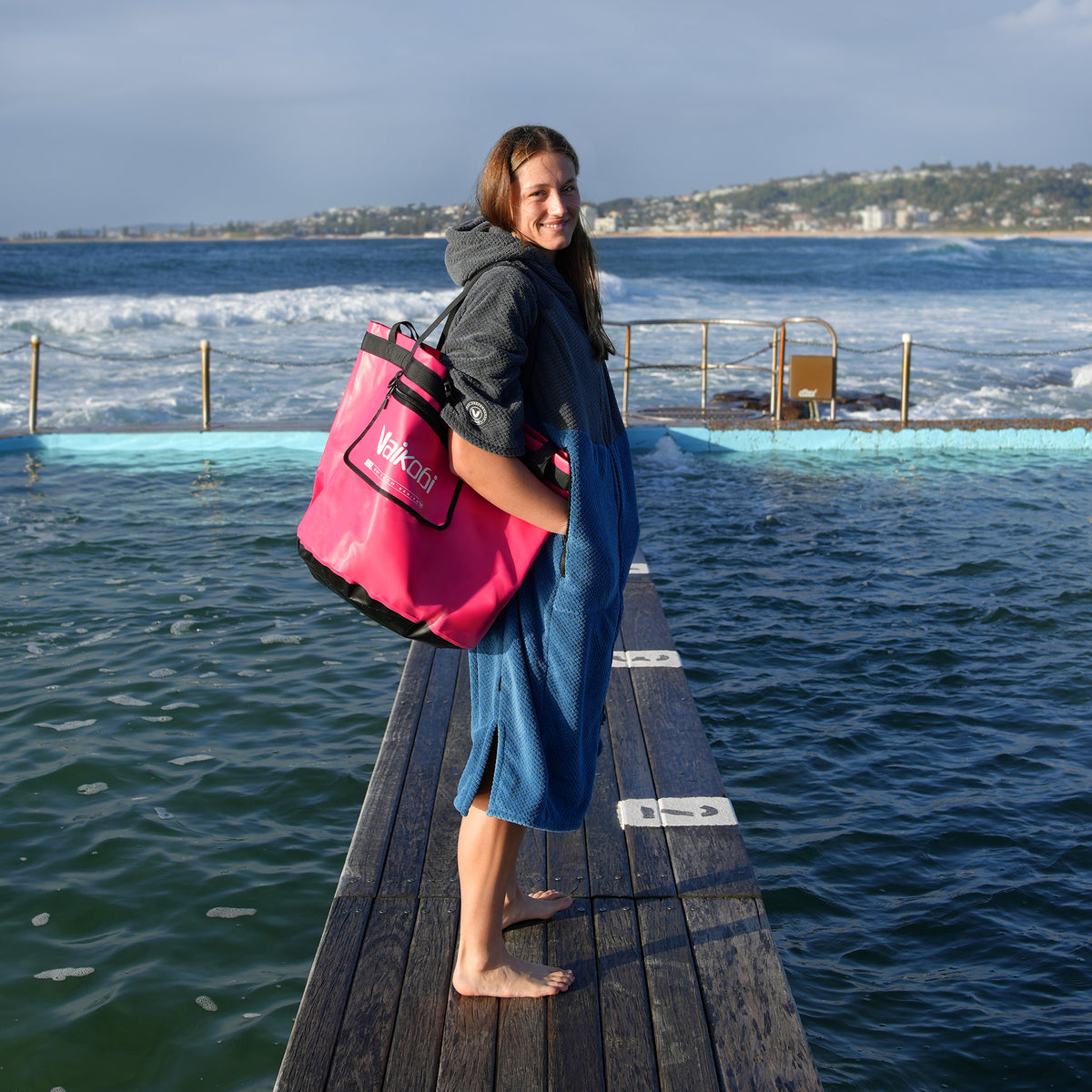55L Surf Bucket - Pink