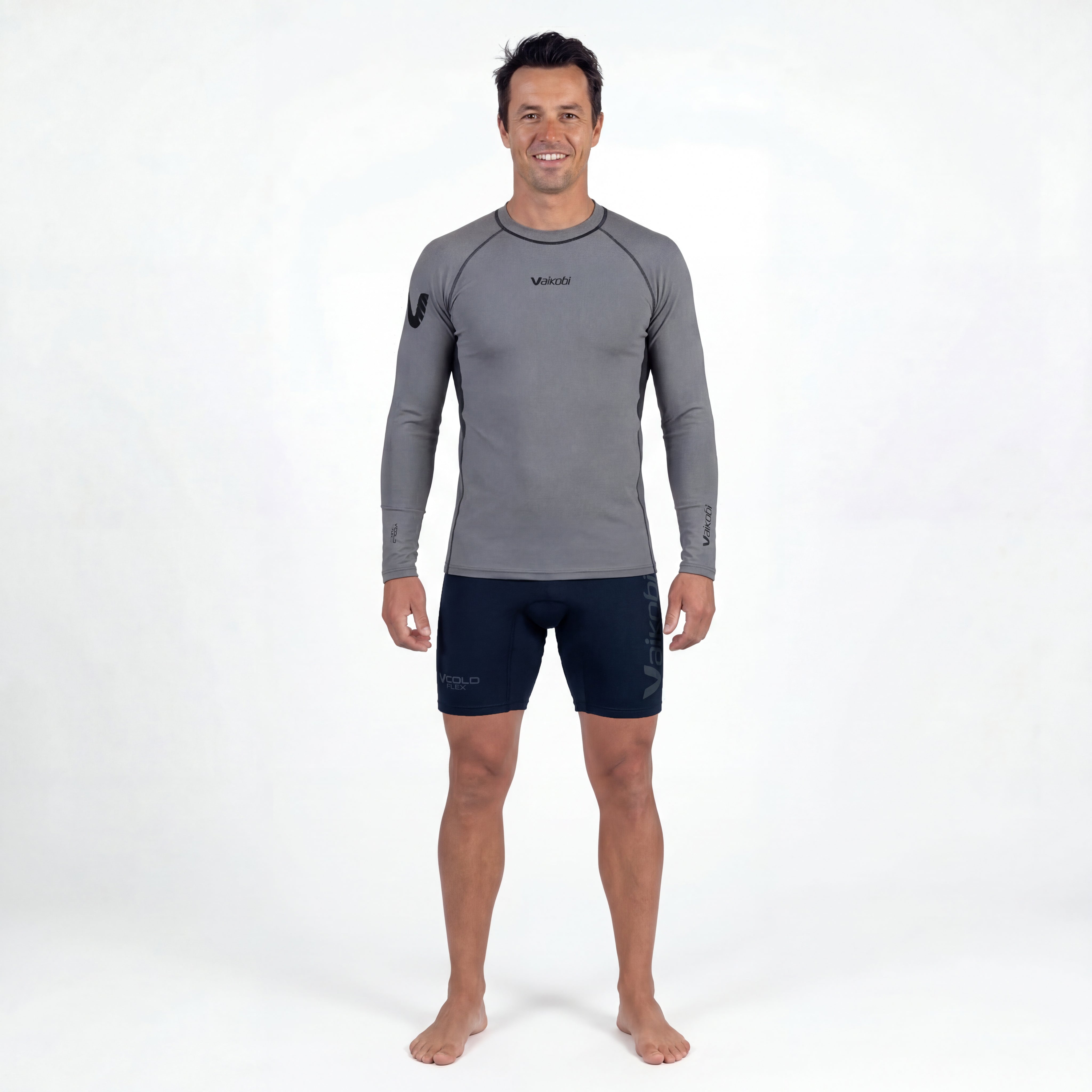 VCOLD FLEX Shorts - Black