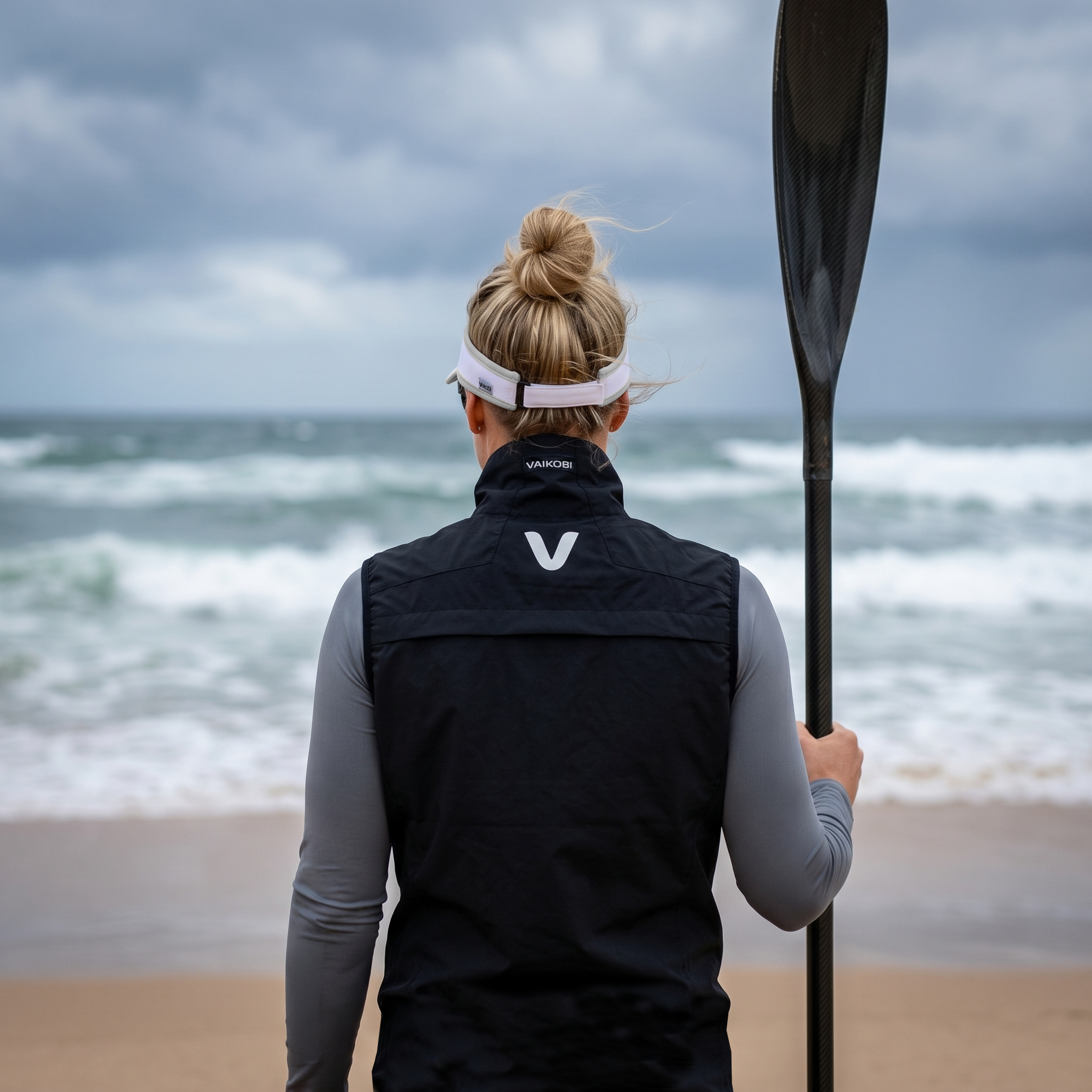 VDRY Lightweight 1/2 Zip Vest - Black | Vaikobi