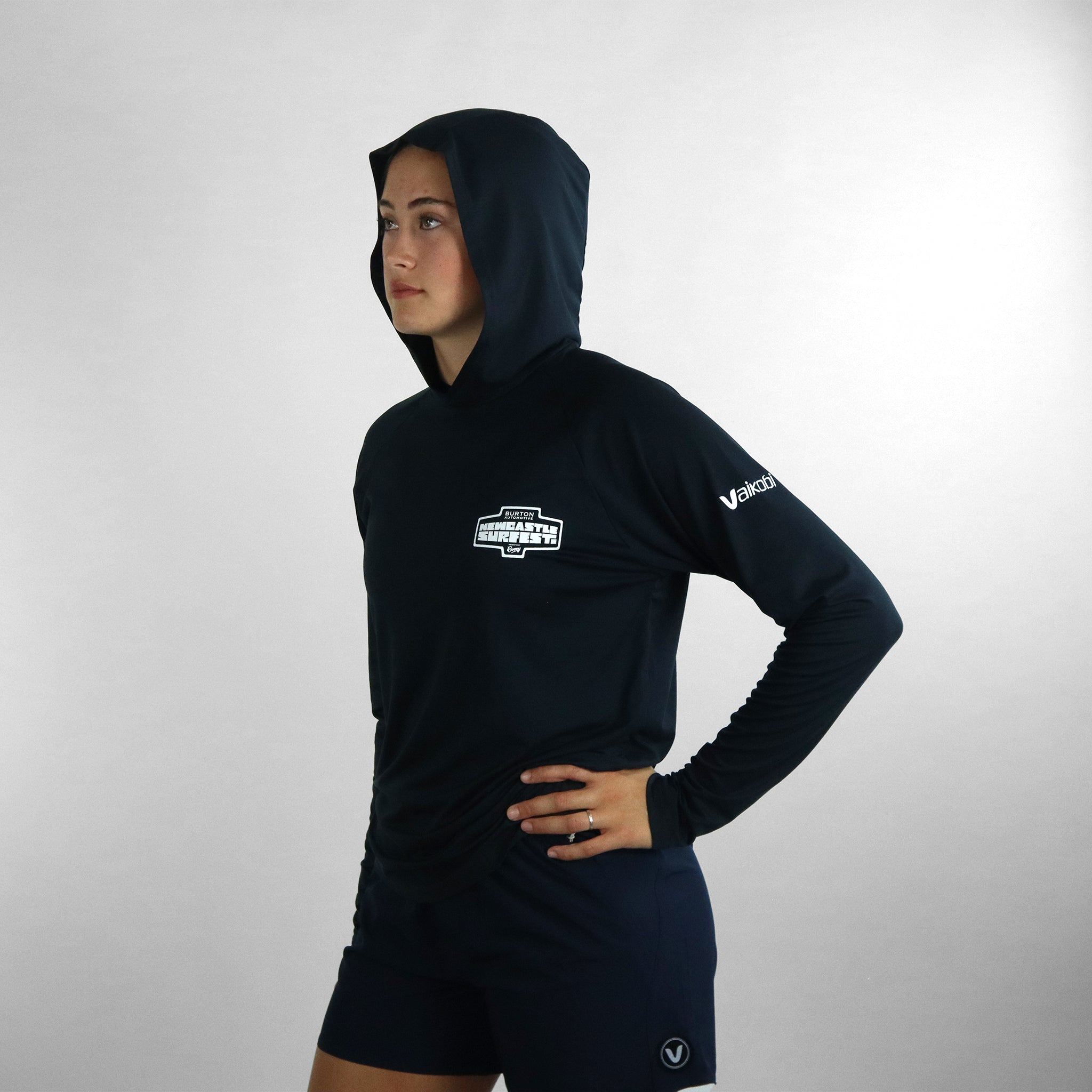 Newcastle Surfest UV Ocean Tech Hooded Top Charcoal – Vaikobi