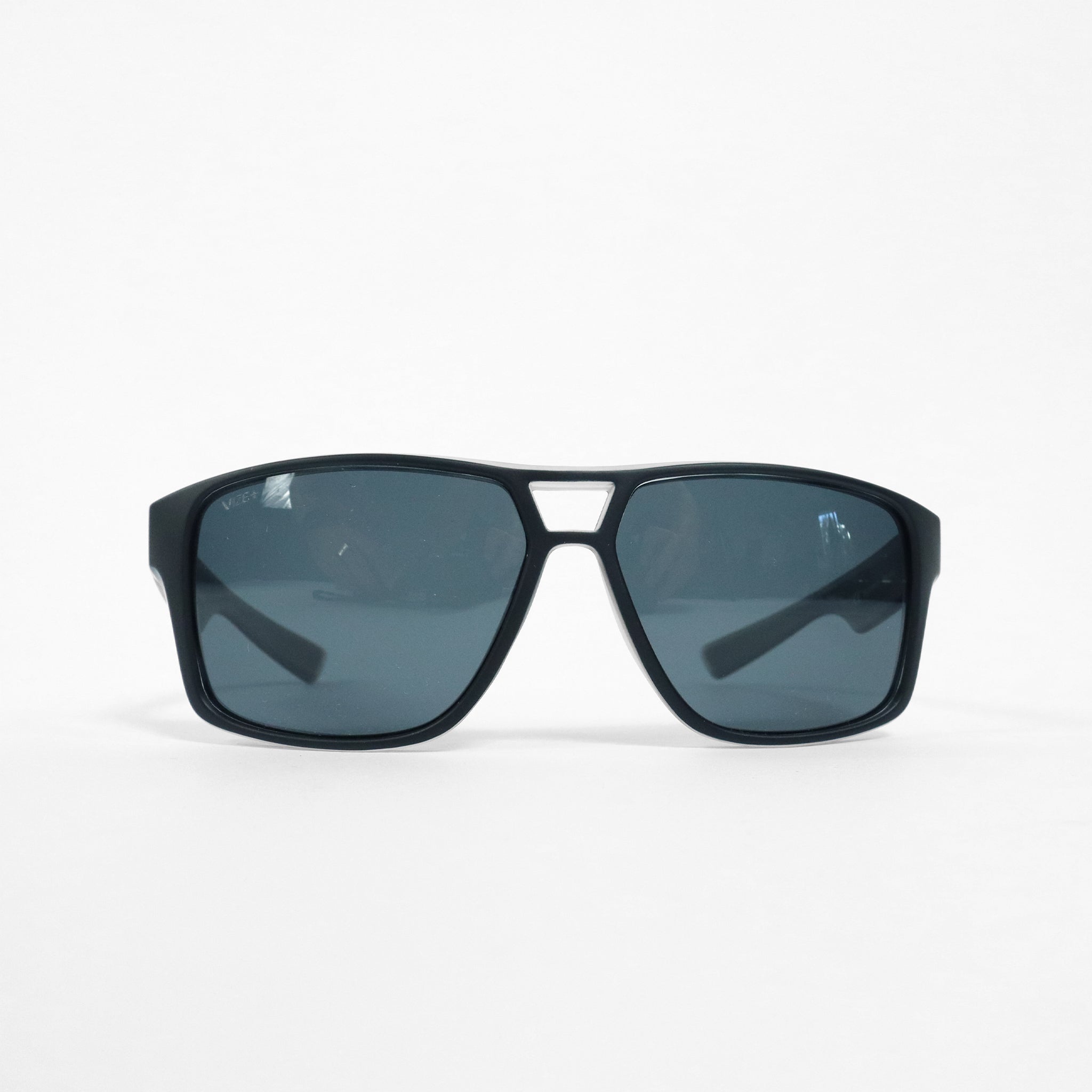 Molokai Polarized Sunglasses (Black/Smoke)