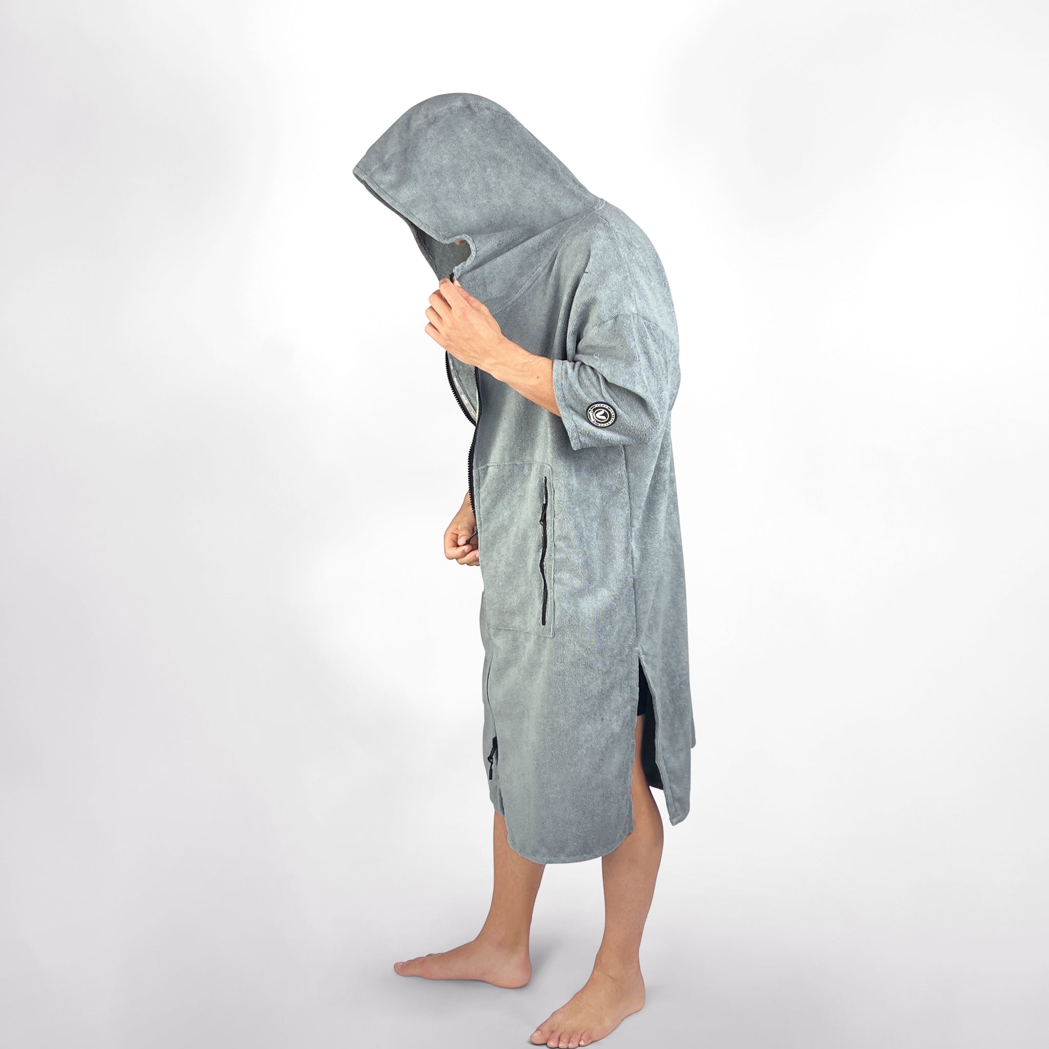 巾着　シープスキン Full Zip Hooded Towel - Grey | Vaikobi