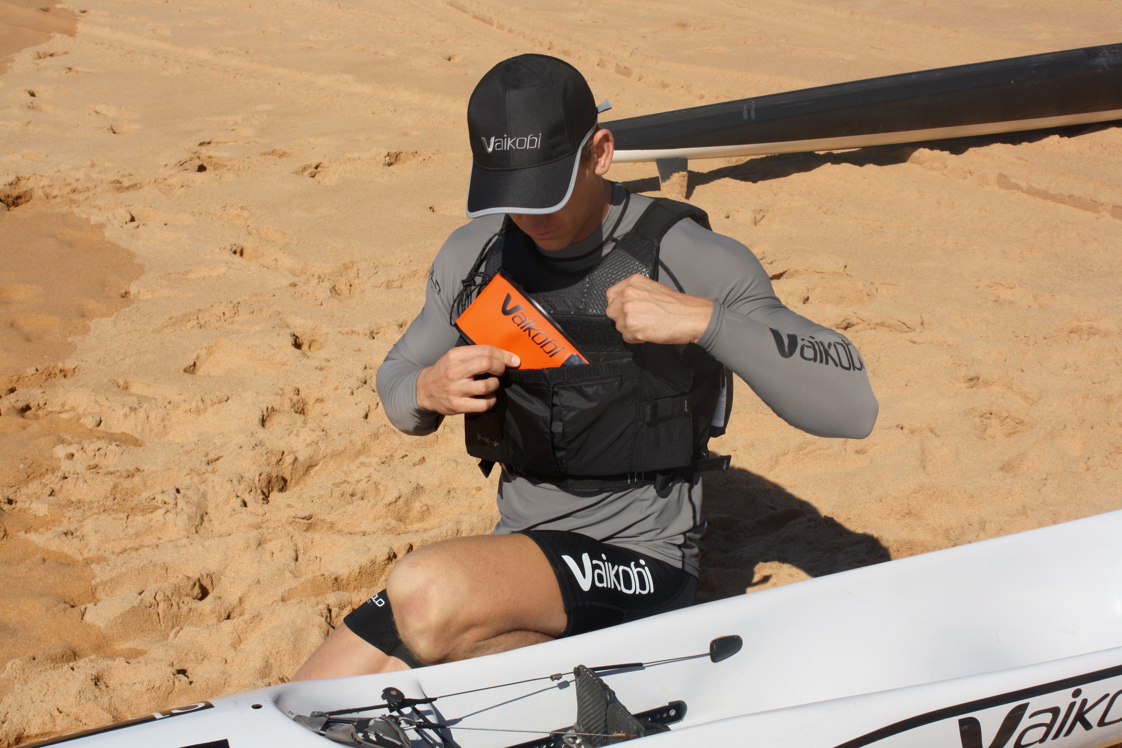 VCOLD Base Layer Long Sleeve Top - Grey/Black