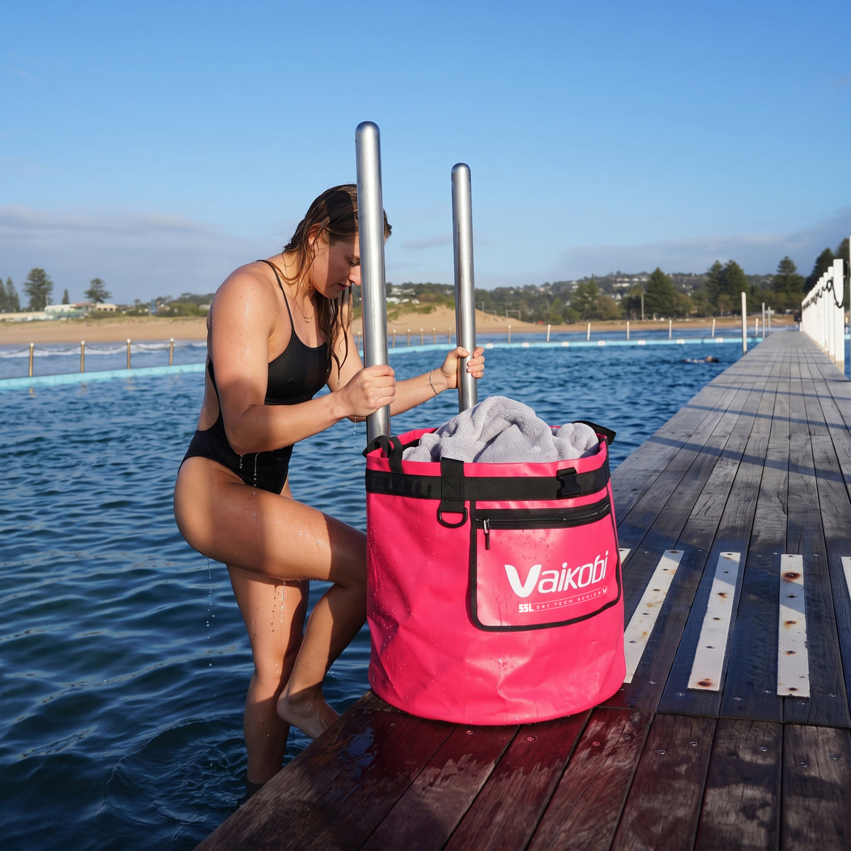 55L Surf Bucket - Pink